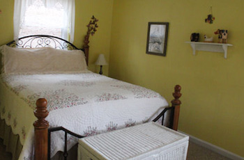 Oak 2nd Bedroom